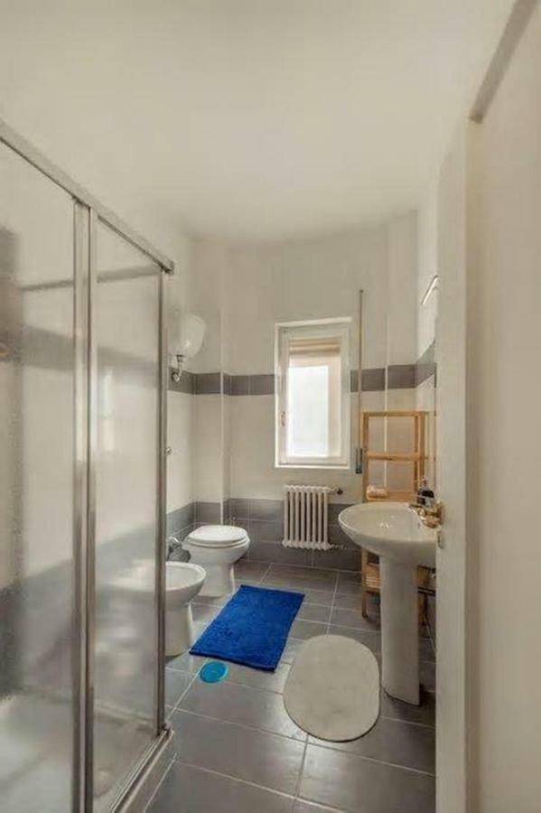 Alexander Bed & Breakfast 3*
