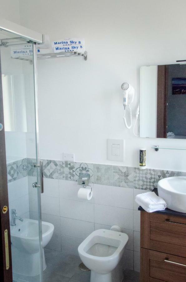 Marina Sky 8 Guest house *