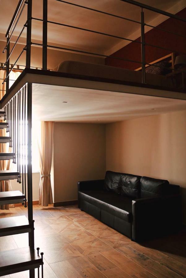 Casa Cairoli