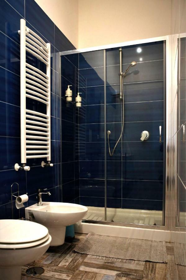 Bed & Breakfast 61 Piazza Cavour Naples