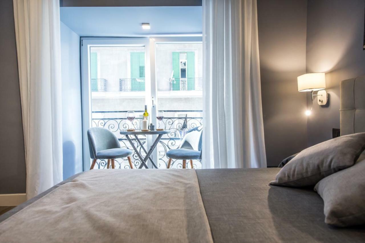 Bed & Breakfast Art House 2*
