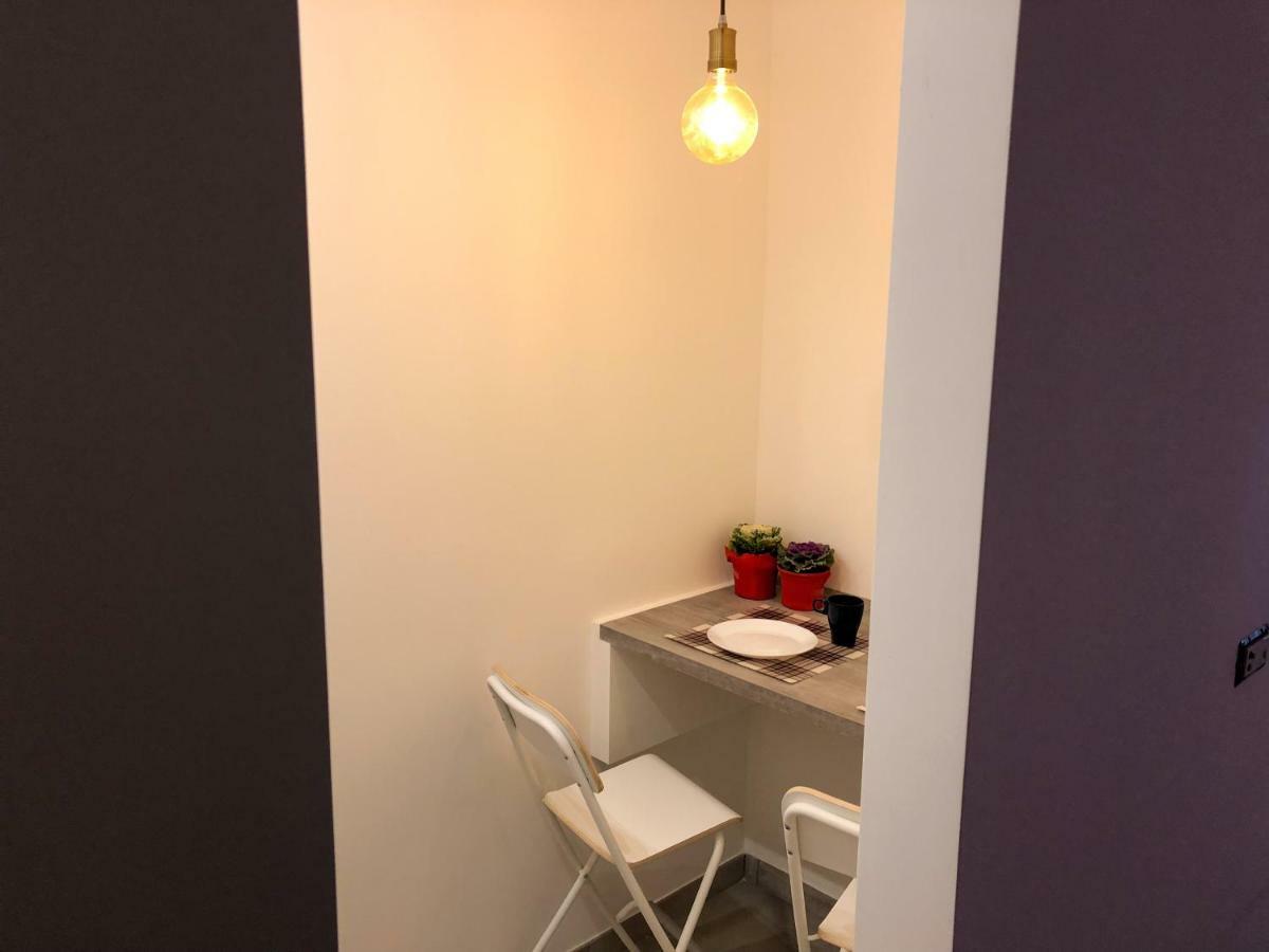 Alice In Wonderland Apartment