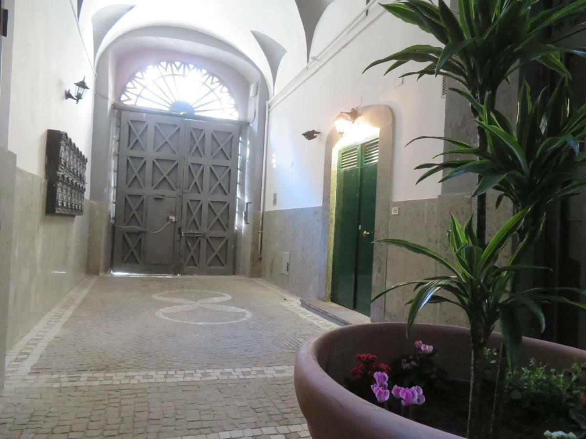 Donnare Casavacanza - Historic Center Of Naples