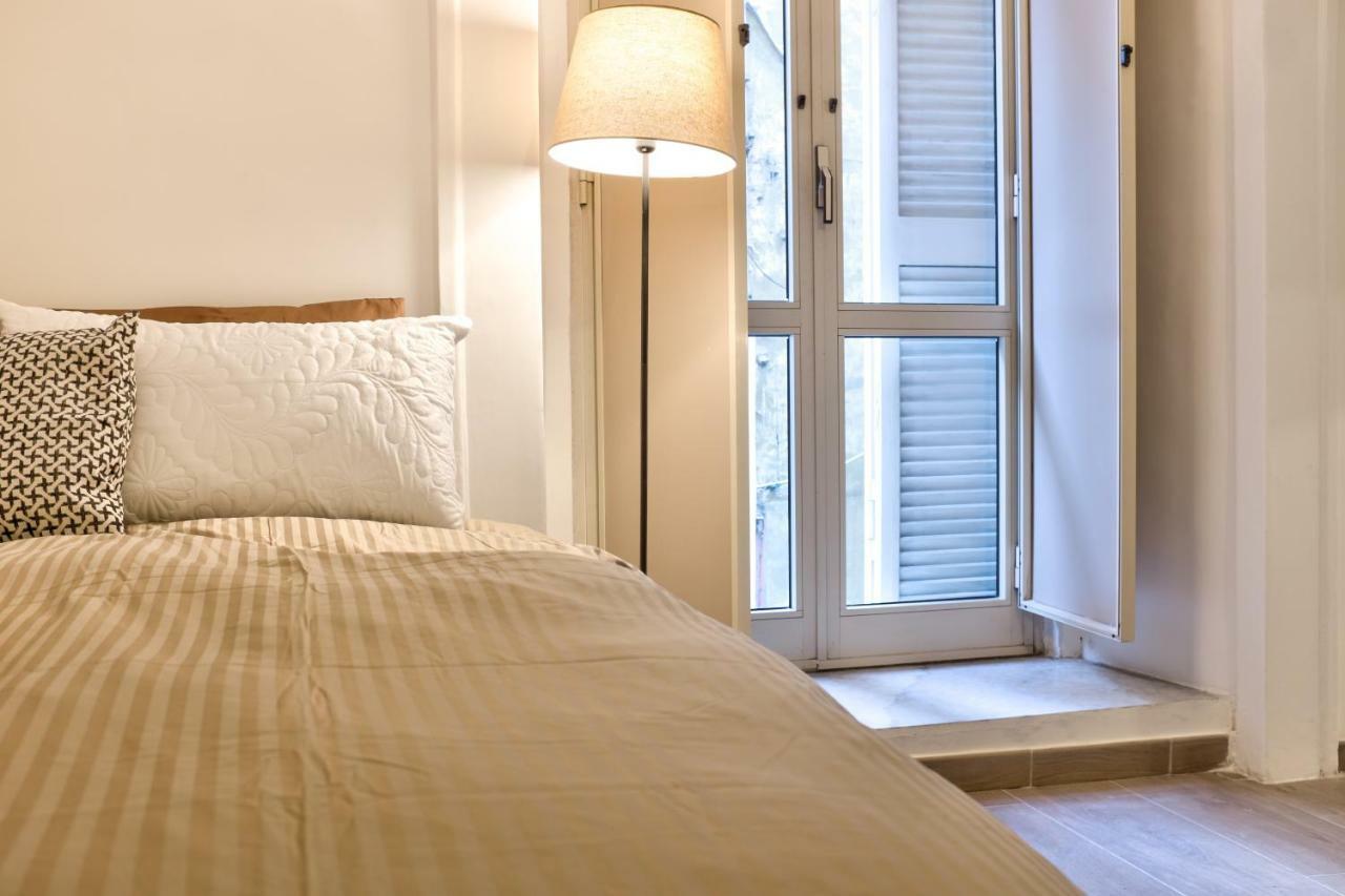 Apartment Manuela Piazza Del Plebiscito Centro Naples