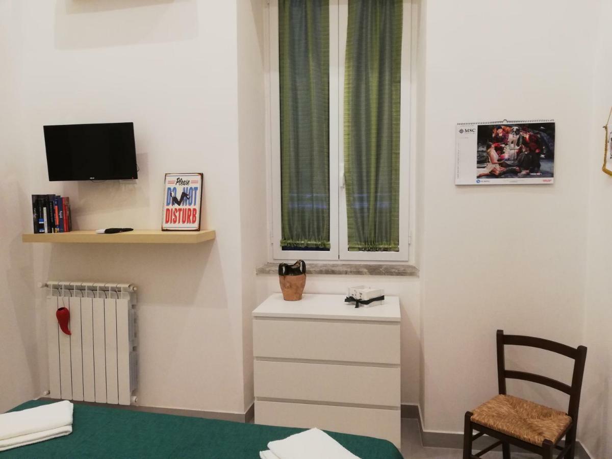 Decumano Apartment