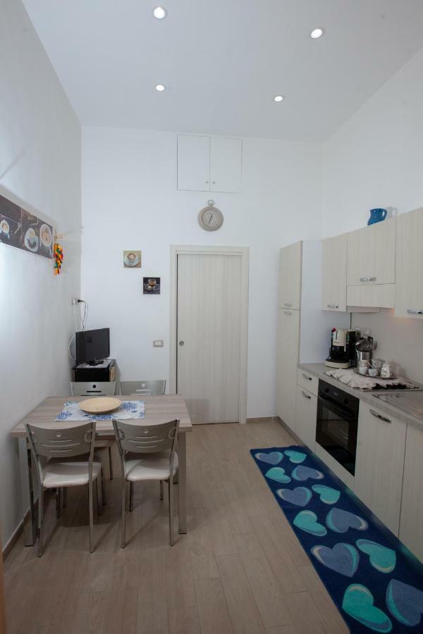 Garibaldi House Apartment