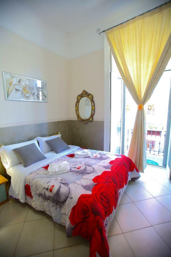 Bed & Breakfast Benvenuto A Naples