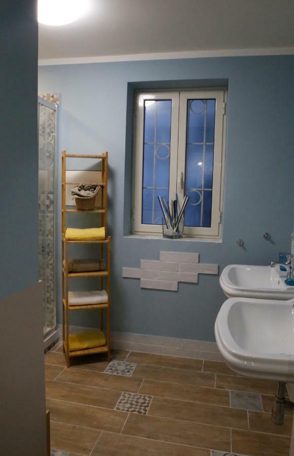 Bed & Breakfast Beb Binario39 2*