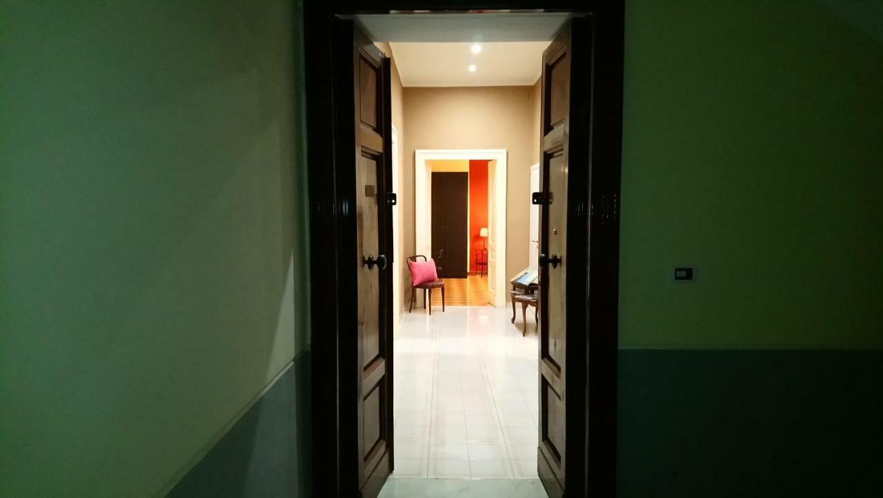 Domus Mea * Naples