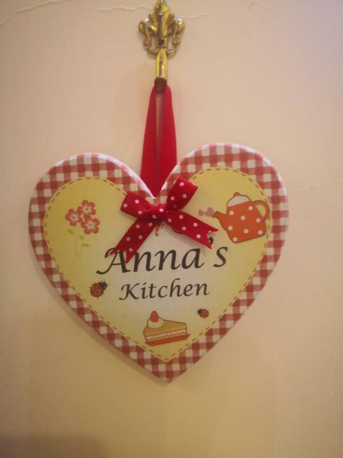 Apartment Annie's