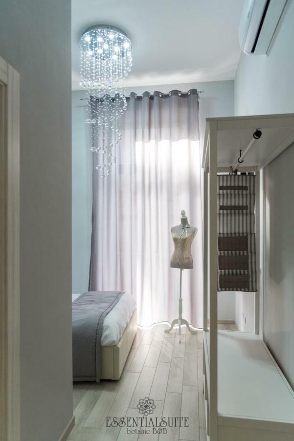 Bed & Breakfast Essential Botanic Naples