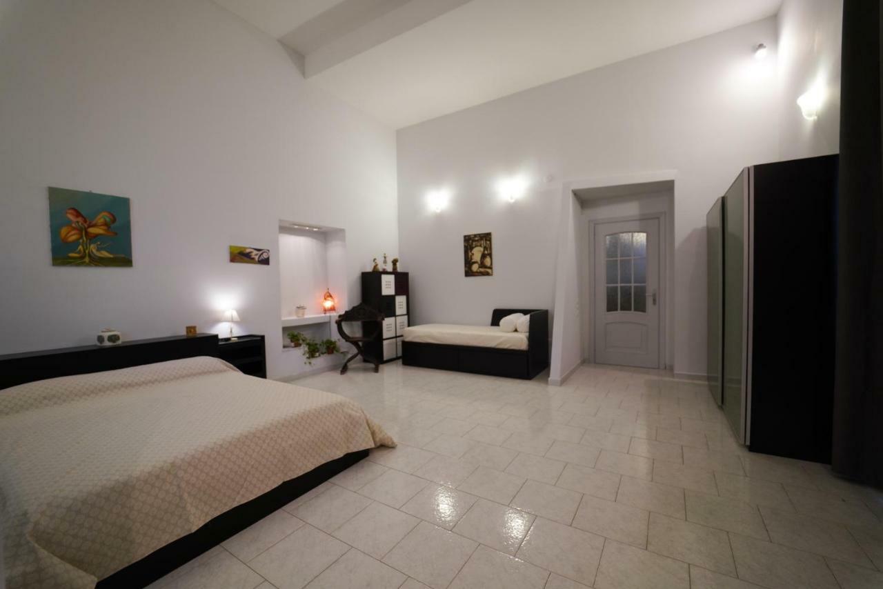 Casa Del Balzo * Naples