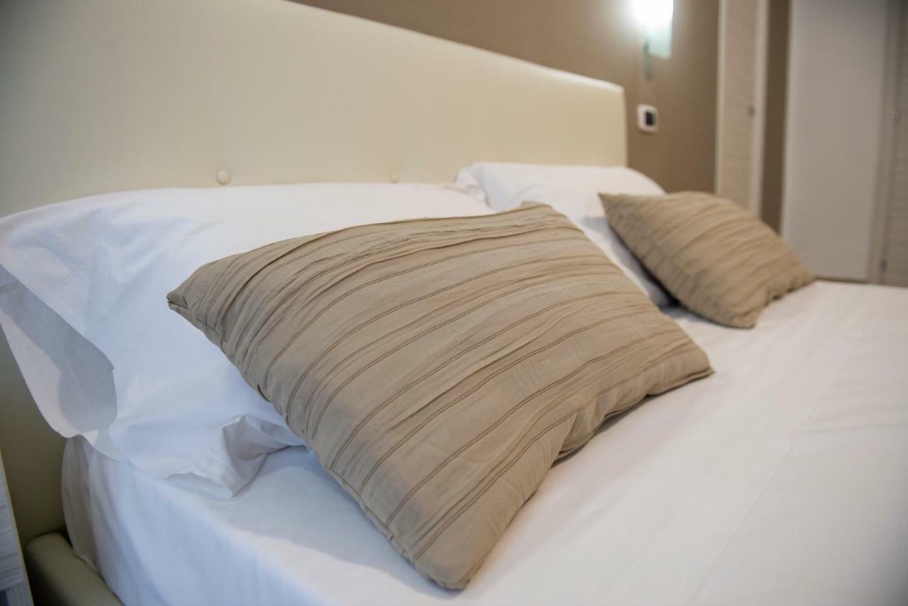 Smeraldo 3* Naples