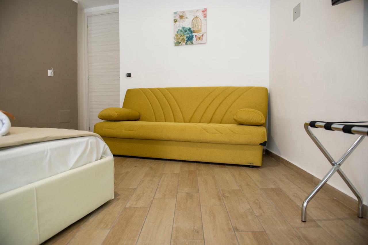 Smeraldo 3* Naples
