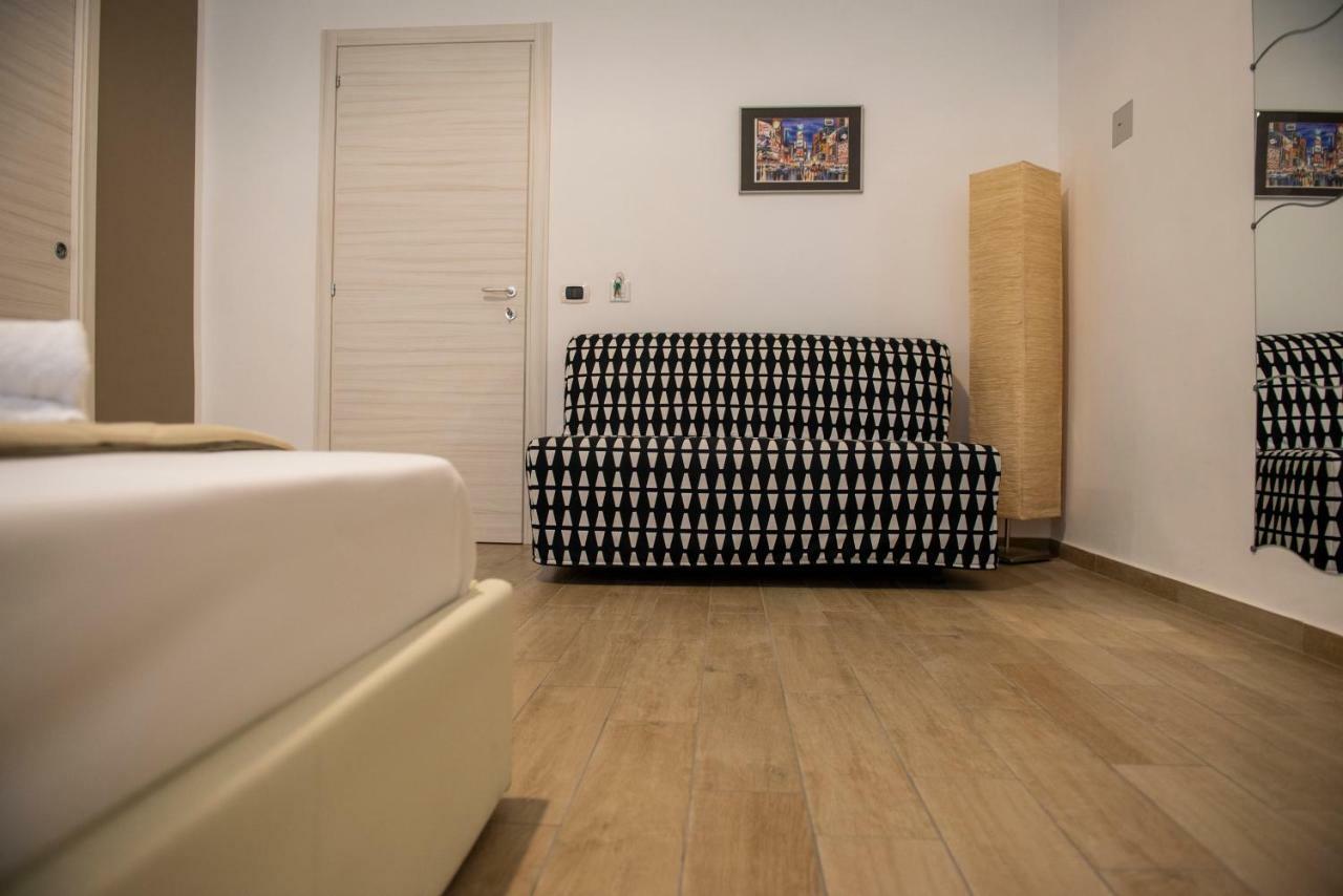 Smeraldo 3* Naples