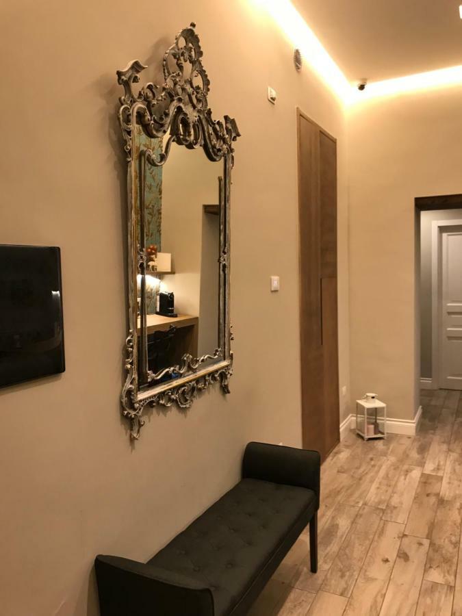 Ambra Noblesse Bed & Breakfast Naples