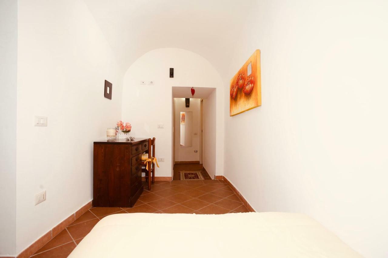La Grotta Di Partenope Naples