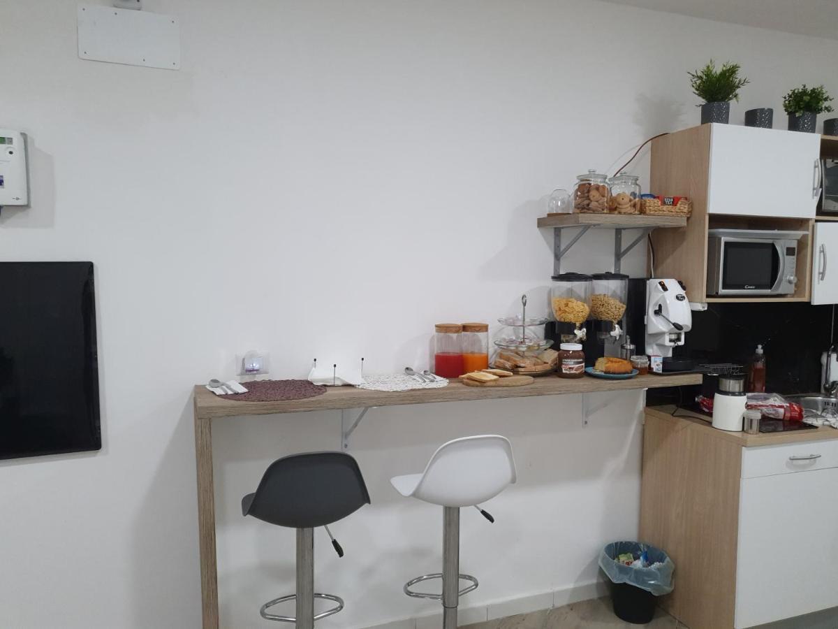 Dimorra Boutique 2* Naples
