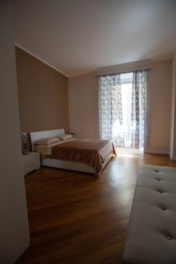 Privilege Chiaia By Dimorra * Naples