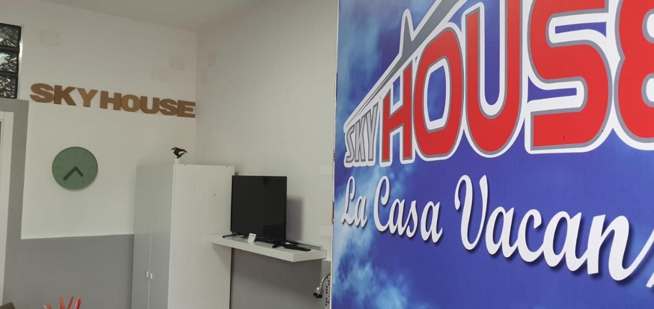 Sky House * Naples