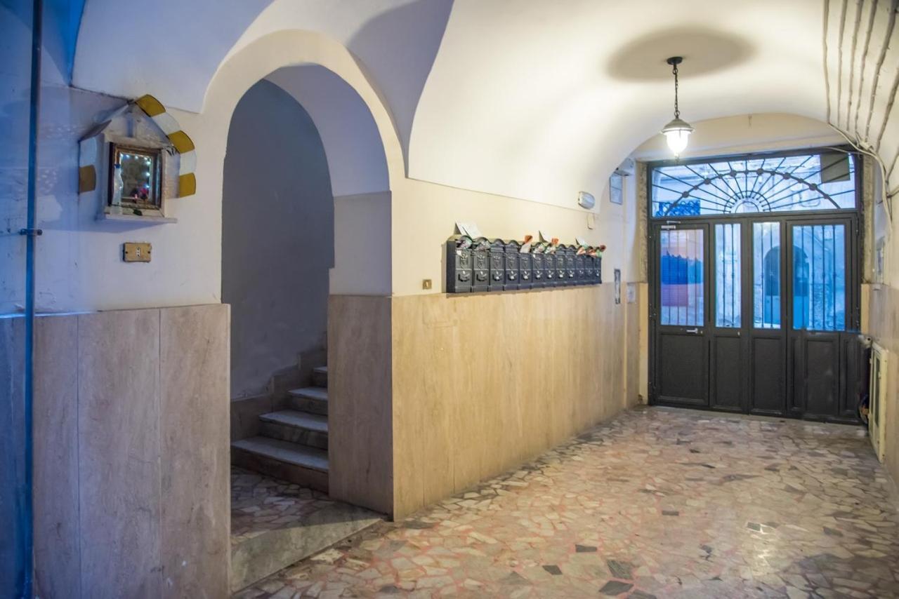 Relais Old From A Terrace Apartment Naples