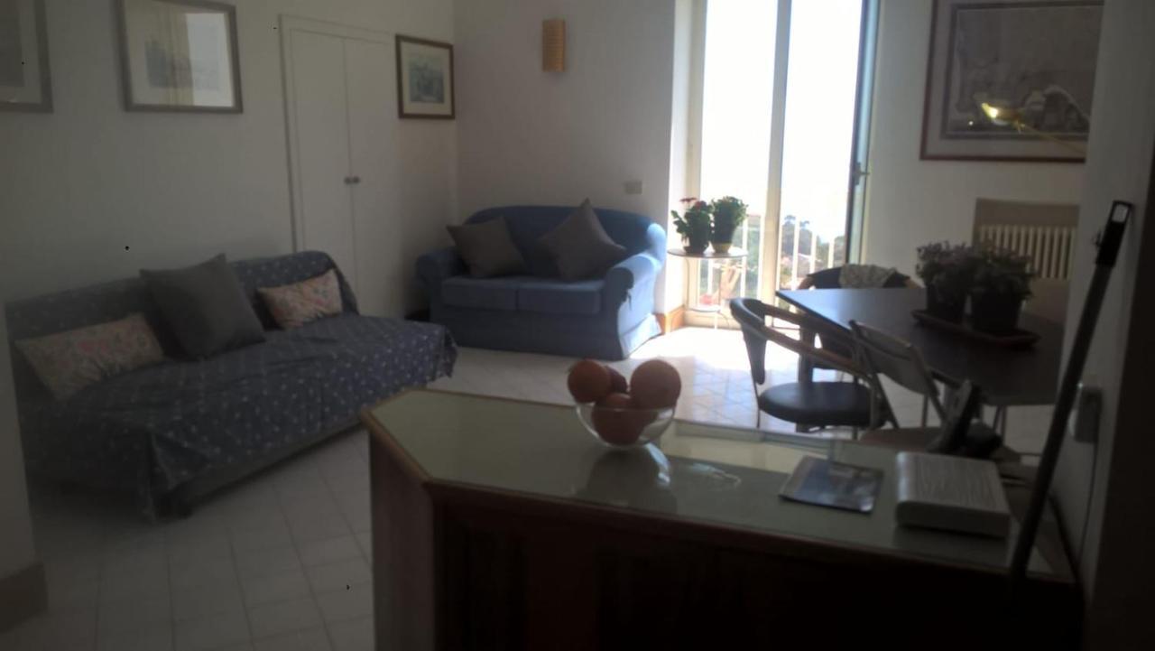 Apartment Posillipo: Soggiorno D'incanto Naples