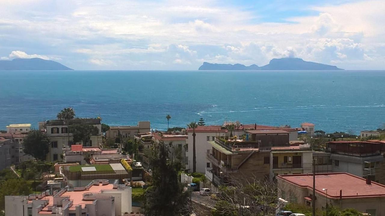Posillipo: Soggiorno D'incanto Apartment *