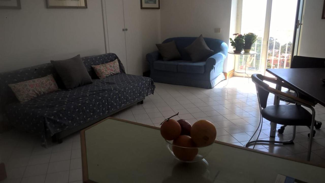 Apartment Posillipo: Soggiorno D'incanto