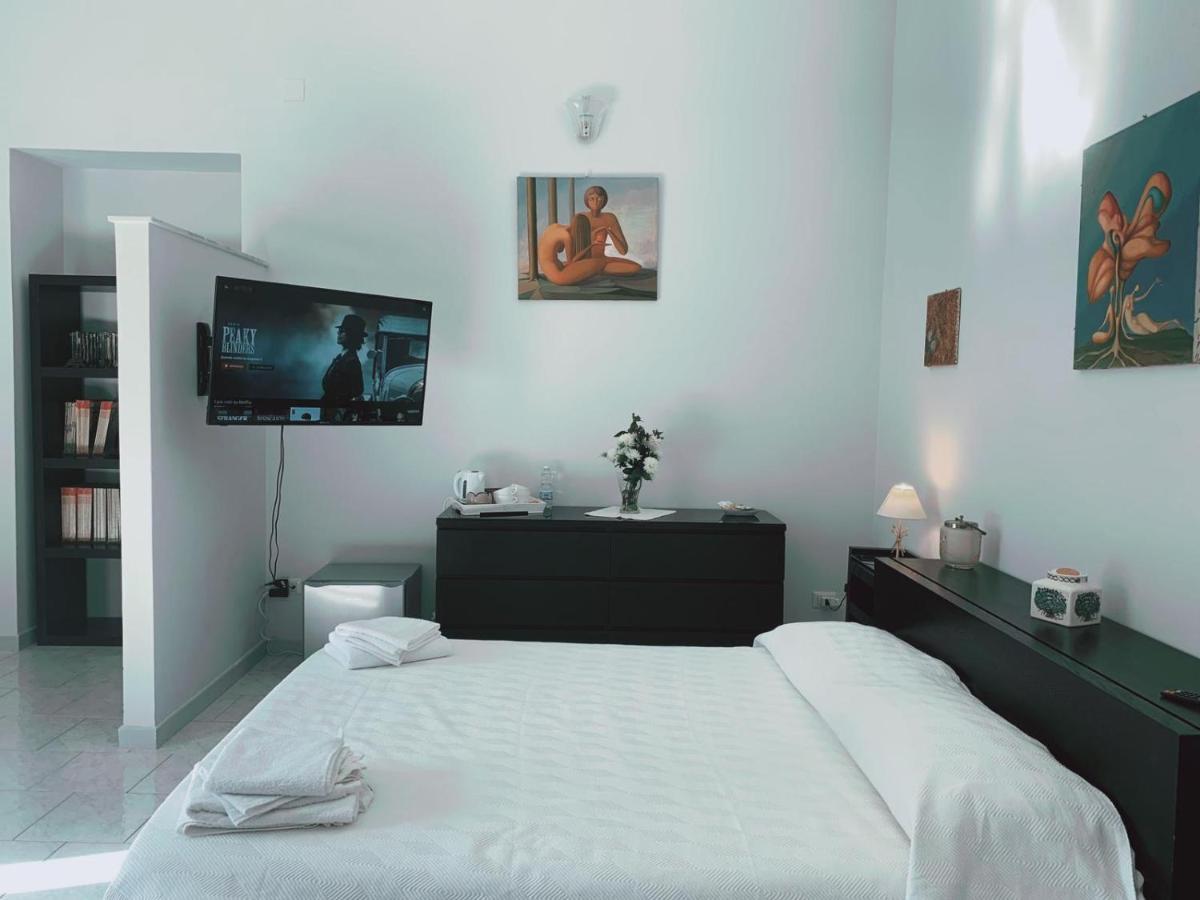 Casa Del Balzo Holiday home *