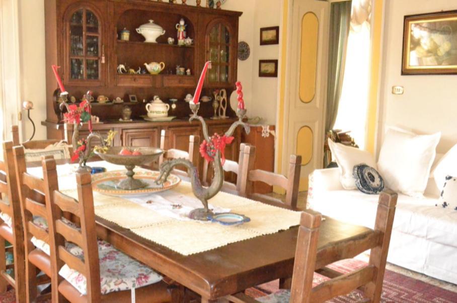 Apartment Sulle Tracce Di Sofia Loren Naples