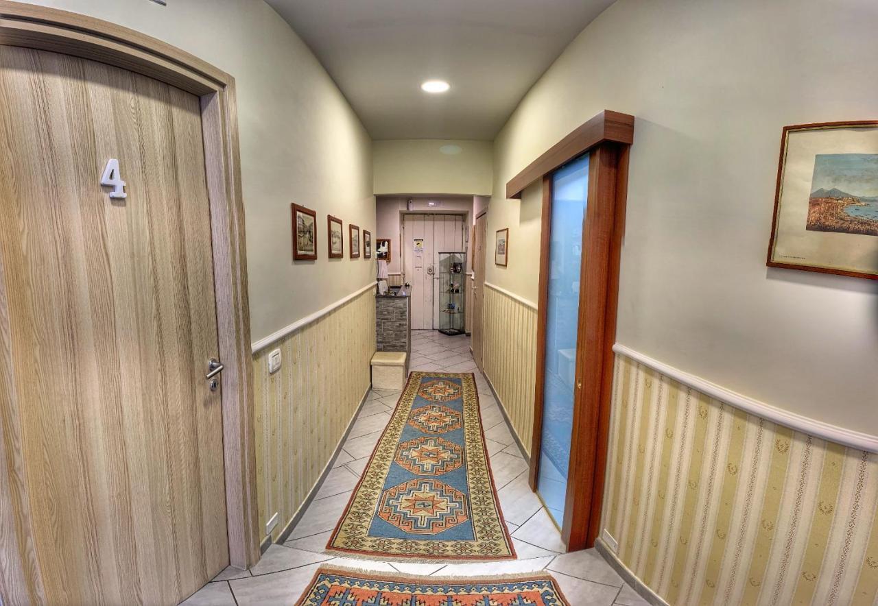 Bed & Breakfast 248 Naples