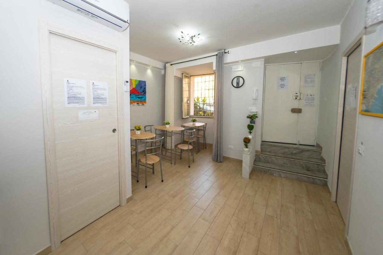 Dell'arco Bed & Breakfast Naples