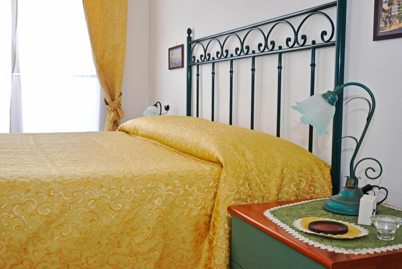 A Castel Capuano 3*