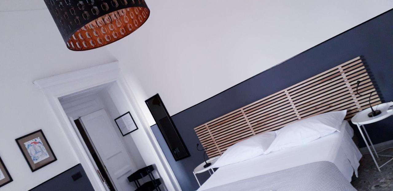 Bed & Breakfast Carafe'&caraspe' Naples
