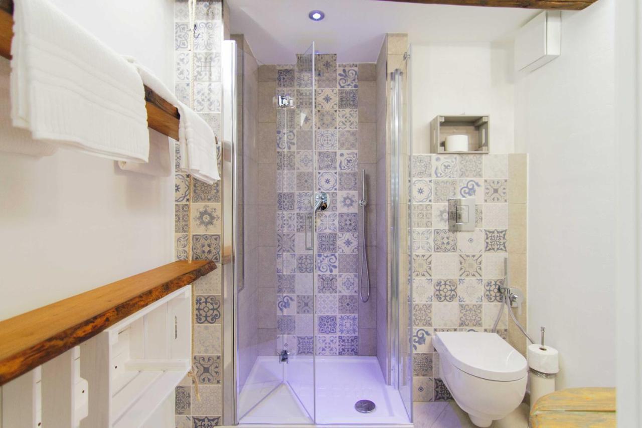 Corno Napoletano Parking Small Car Apartment *