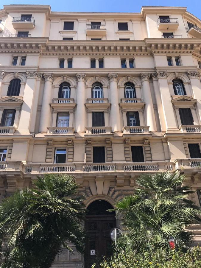 Oscar Apartment Naples