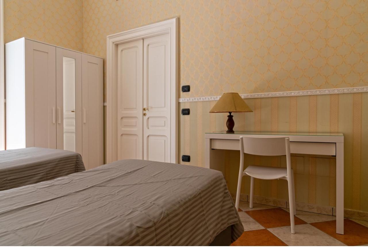 Casa Amalia - Historical Centre Apartment Naples