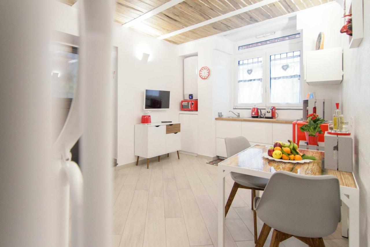 Corno Napoletano Parking Small Car Apartment *