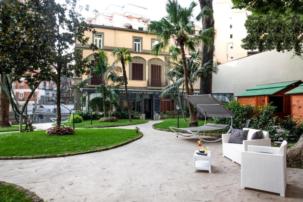 Elisio & Hotel 4*