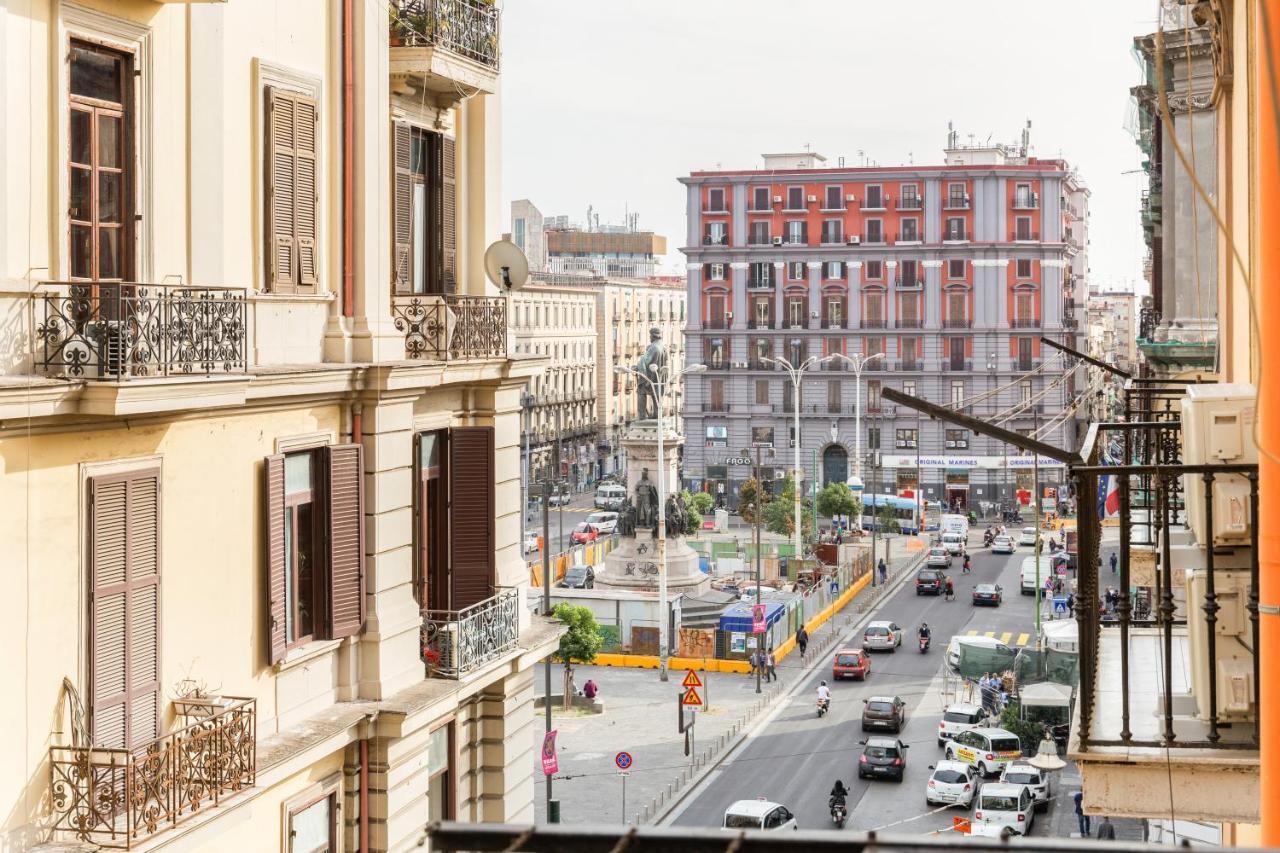 La Finestra Su Garibaldi Naples