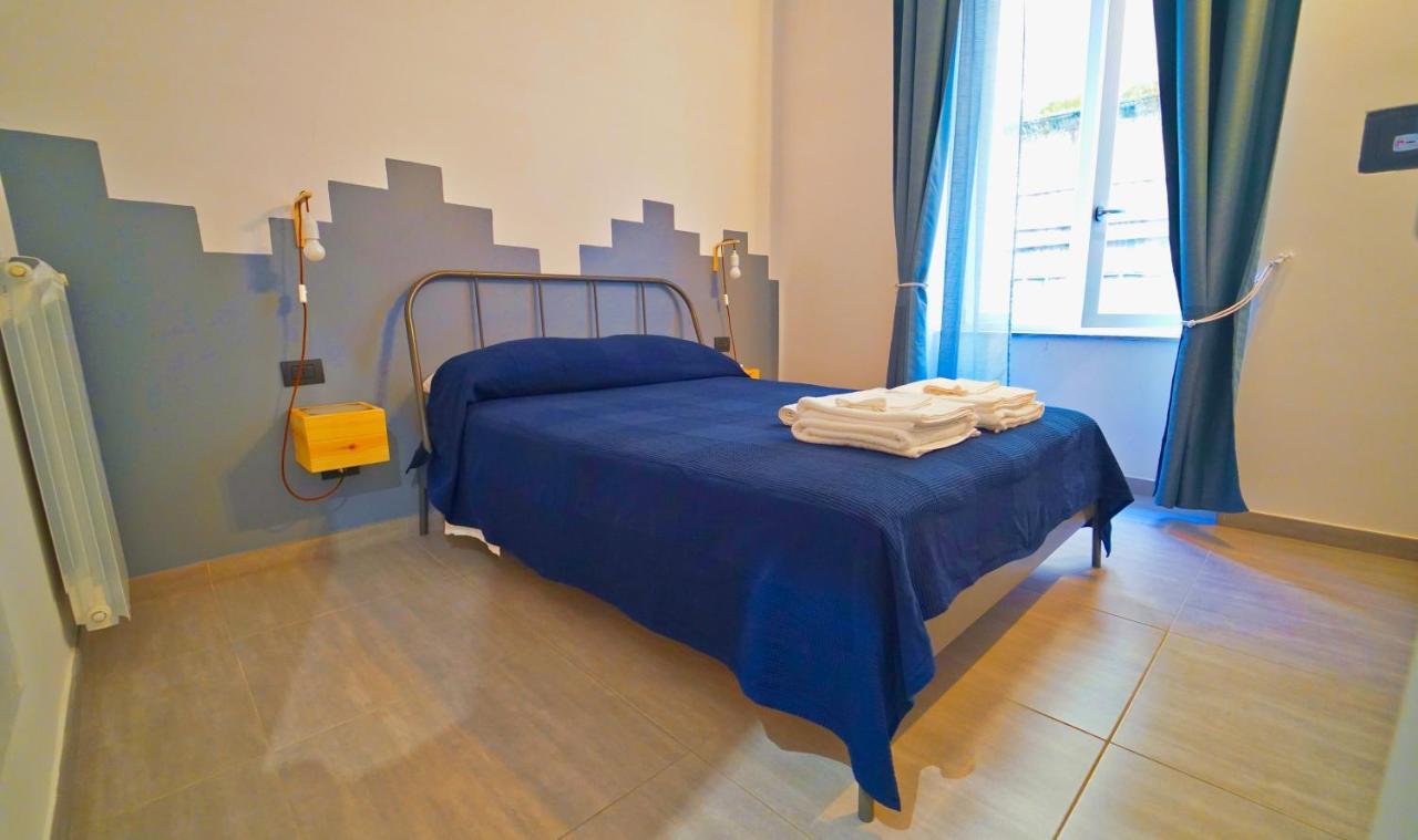 Neapolitan Flat Naples