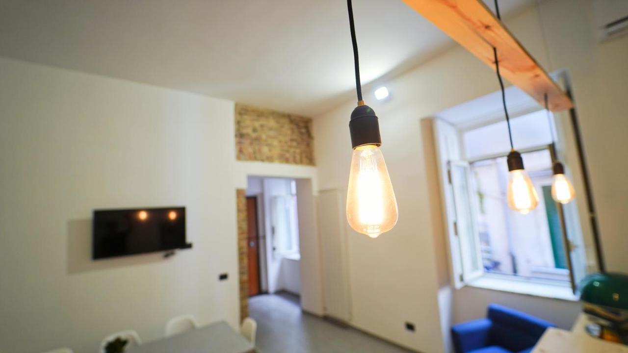 Neapolitan Flat Naples