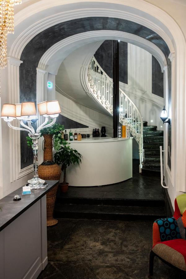 Hotel Elisio & Naples