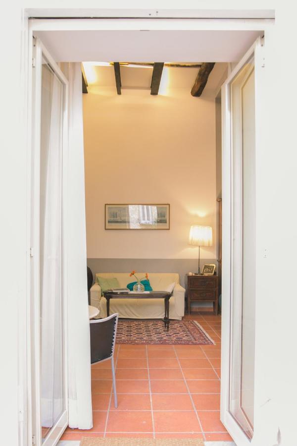 La Casa Del Nespolo, 2 Terrazzi E 2 Bagni In Centro