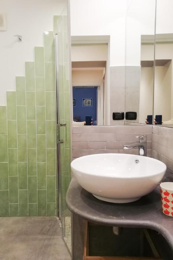 La Casa Del Nespolo, 2 Terrazzi E 2 Bagni In Centro Apartment Naples