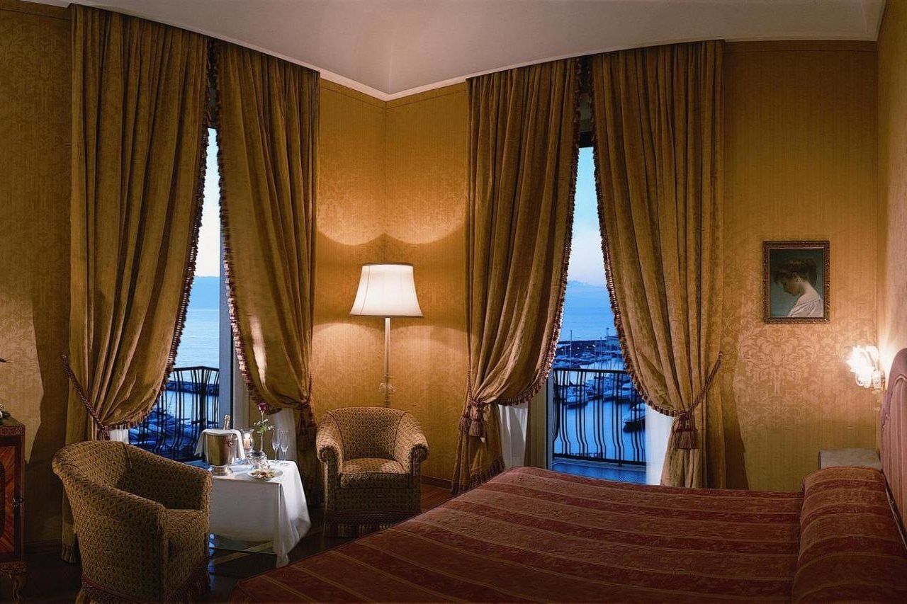 Grand Vesuvio Hotel