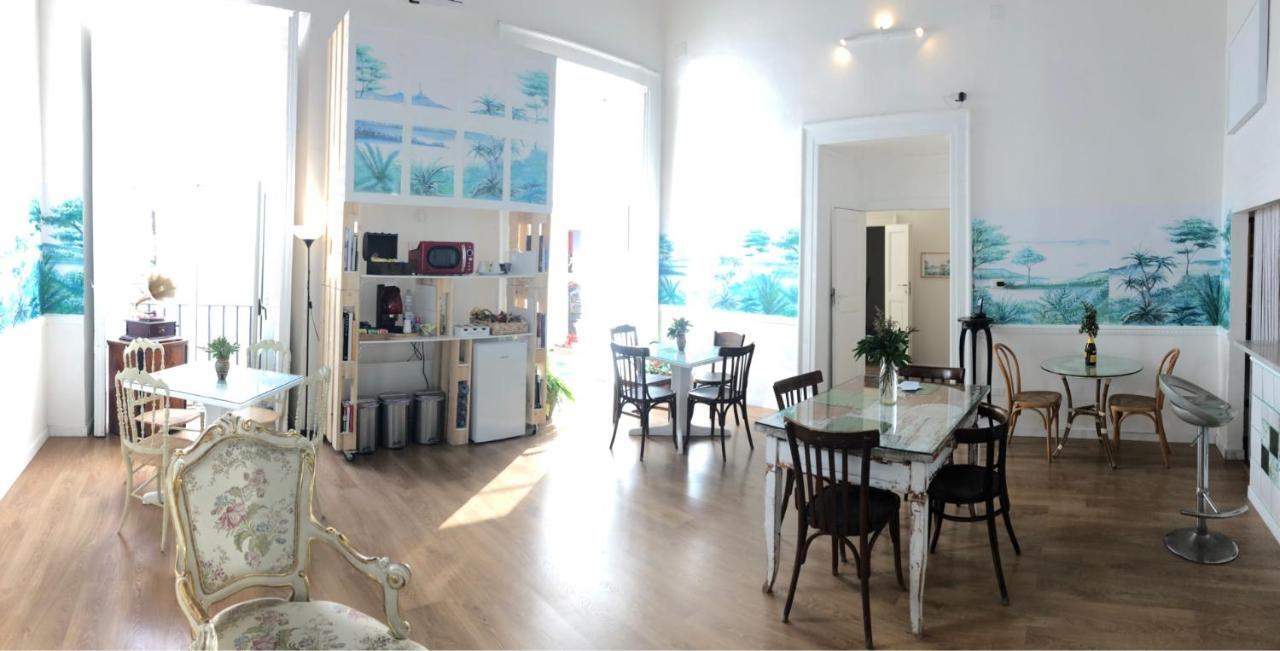 La Galleria Bed & Breakfast *