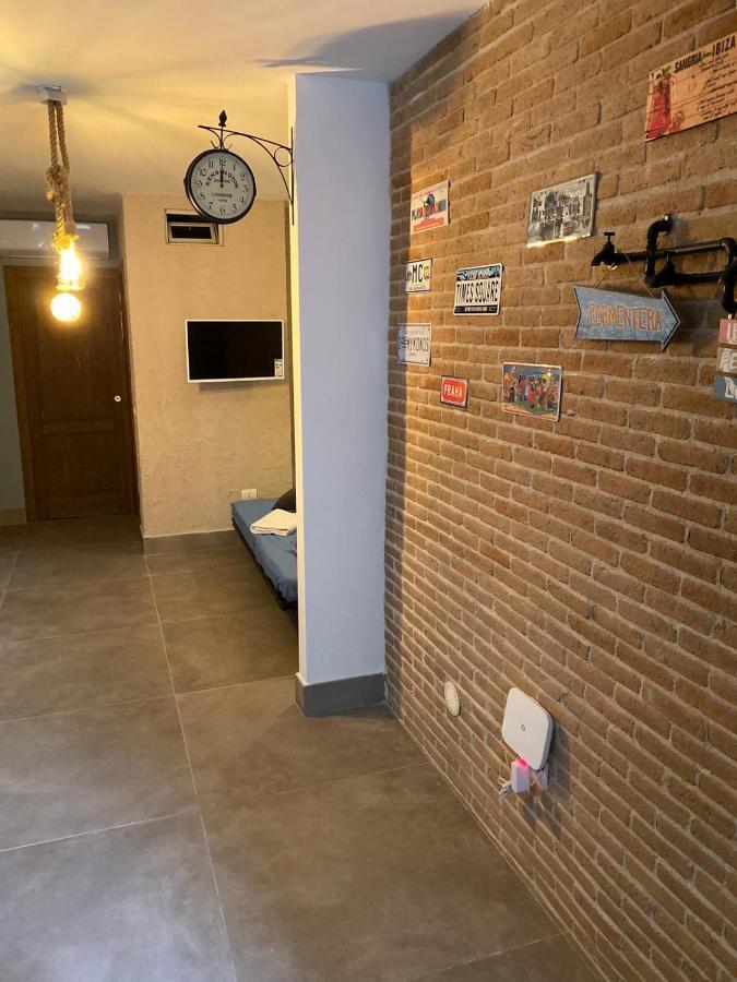Mikasa Apartment *