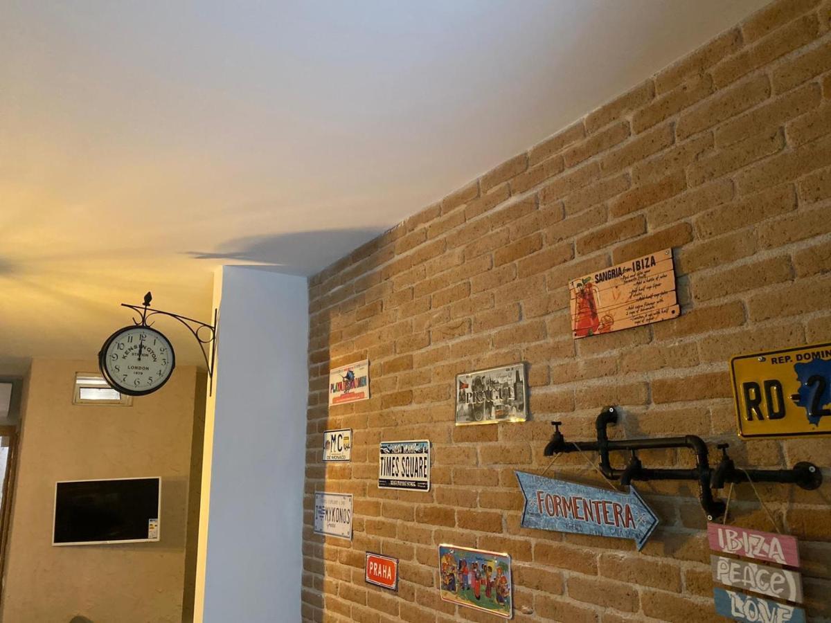 Apartment Mikasa *