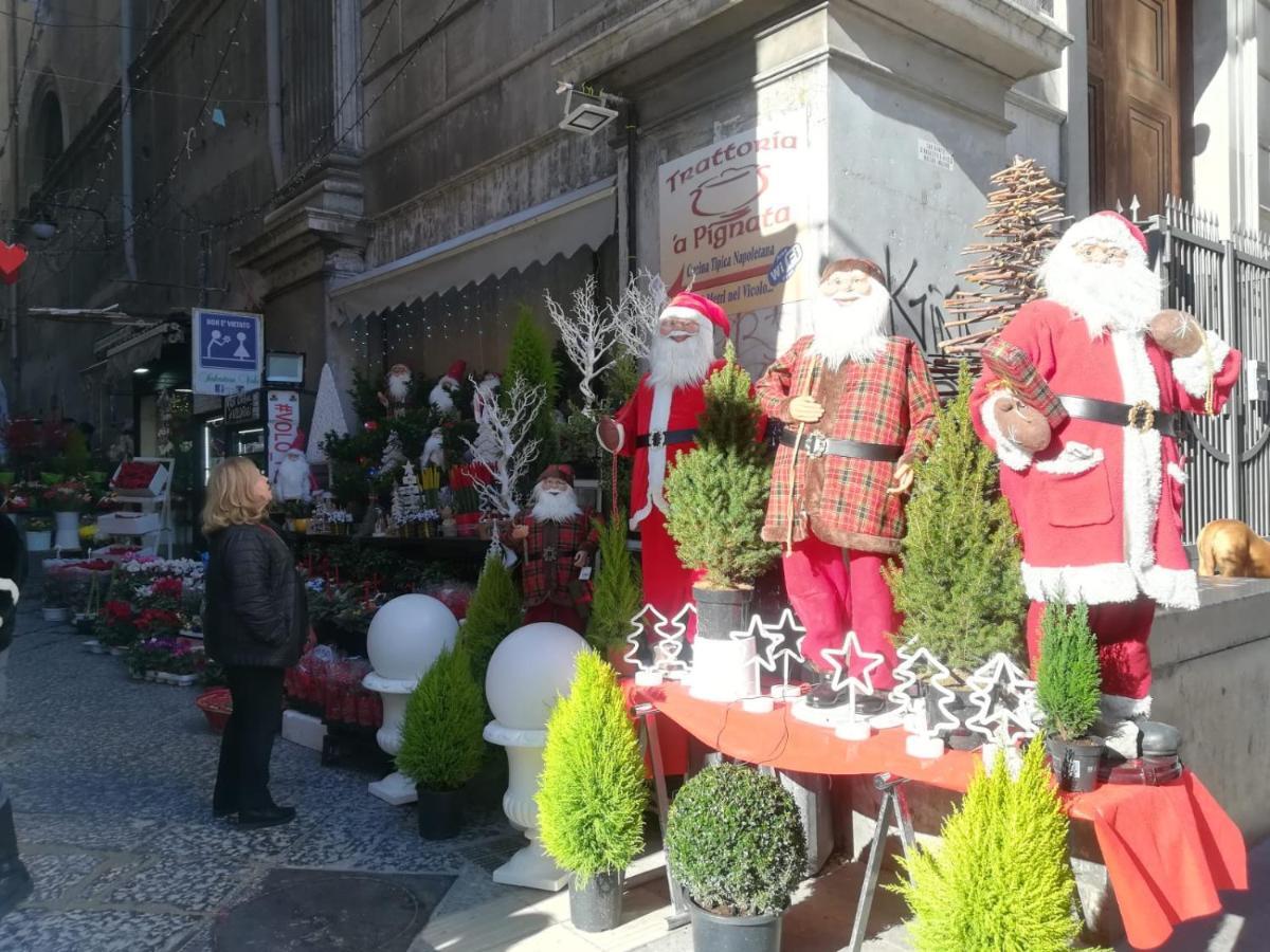 Figli Del Vesuvio By D & R * Naples